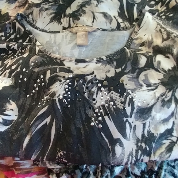 White Stag black & tan floral top Sz XL - Picture 5 of 5